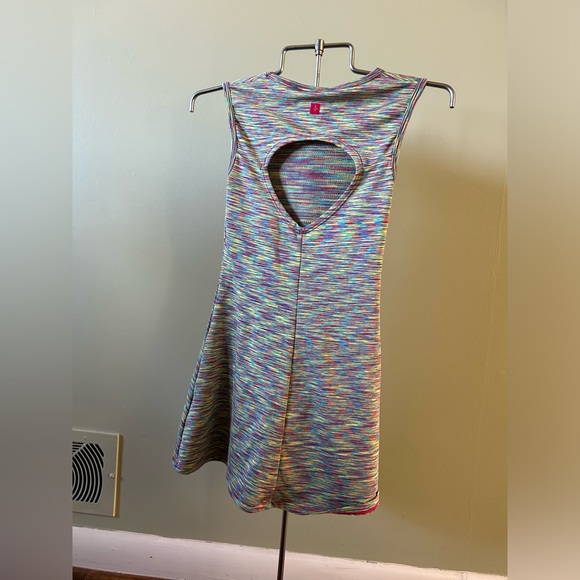 Mountain warehouse size 7-8 dress - Picture 2 of 4